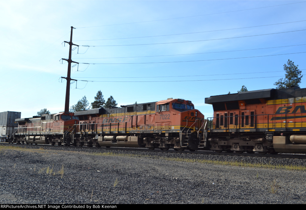 BNSF 7022